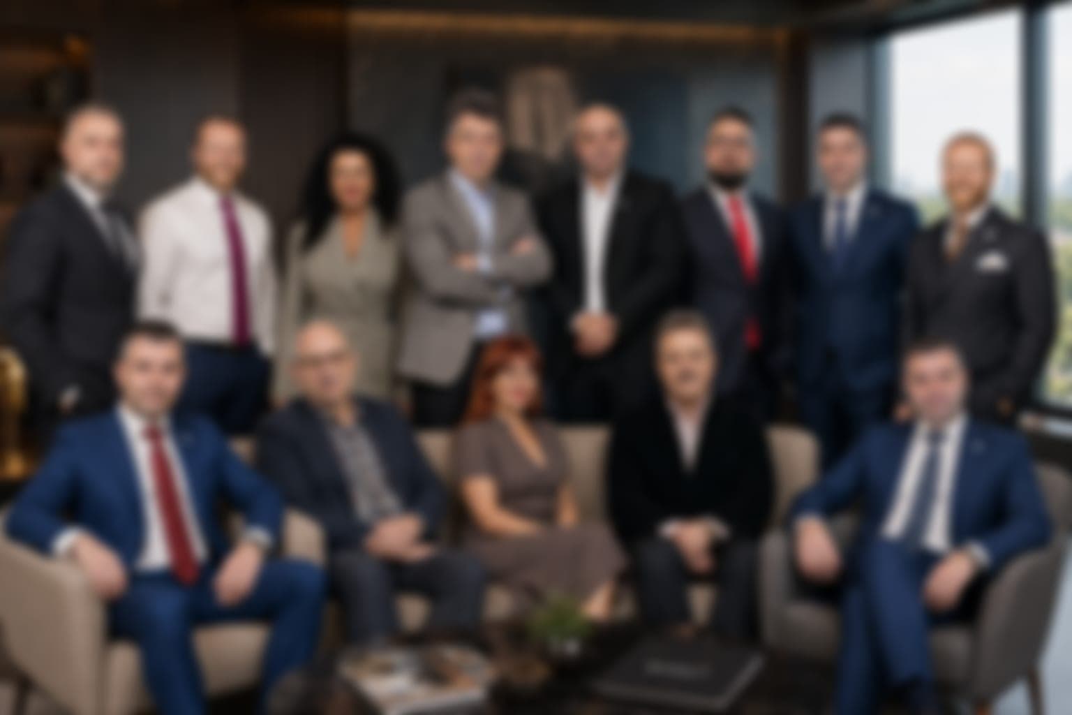 Echipa RENET — rețea de agenți imobiliari