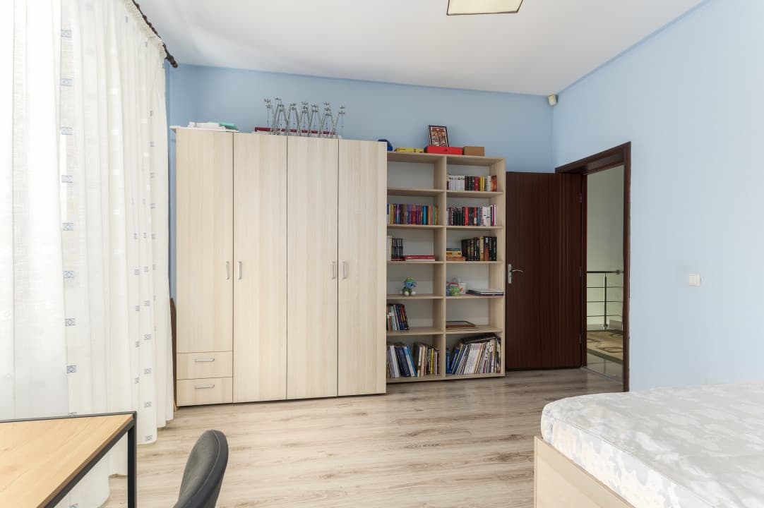 Casă, Central, Pantelimon — fotografia 17