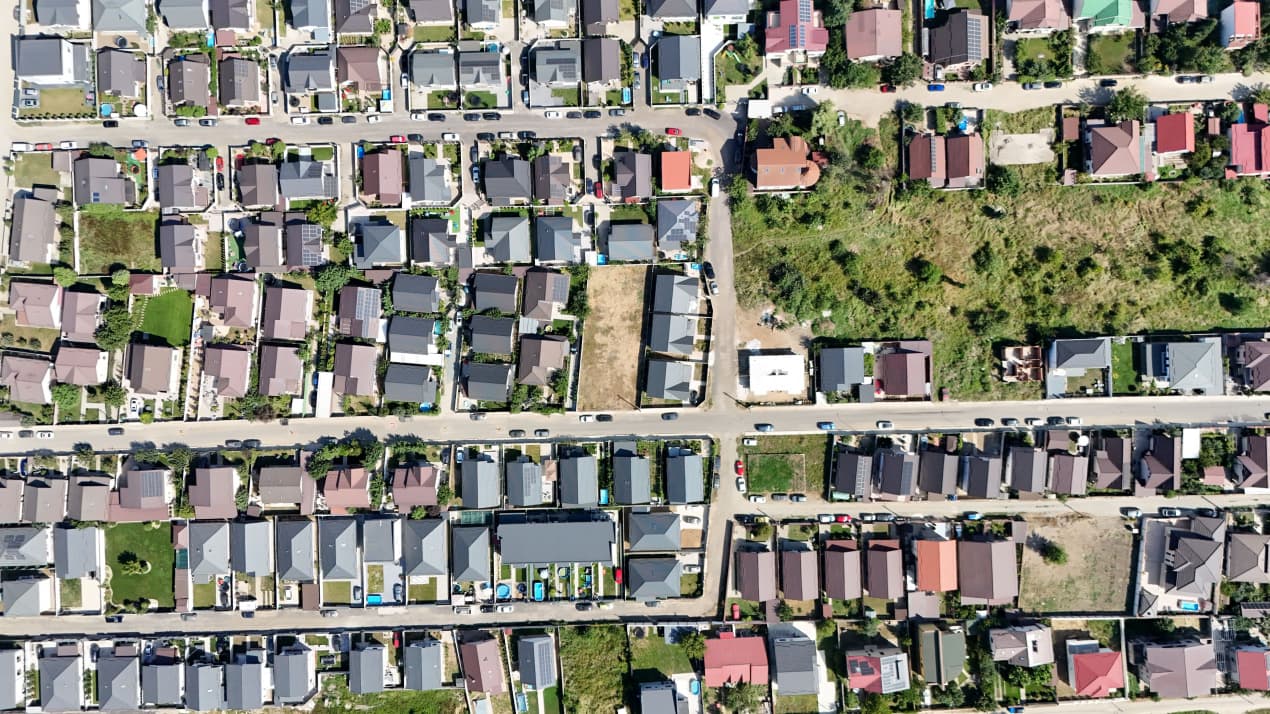 Fotografie drone a zonei cu locuințe