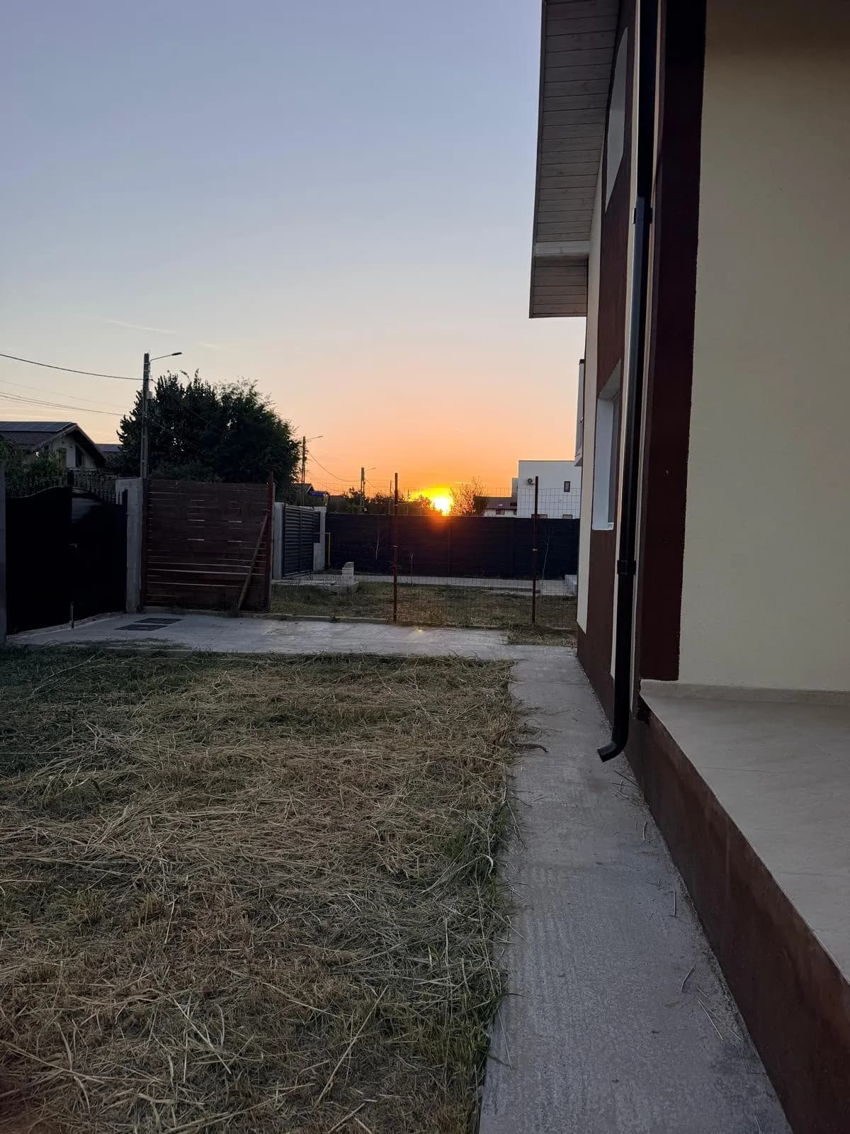 Vila moderna Pantelimon|204 mp utili|Teren 420 mp|Toate Utilitatile — Pantelimon, Pantelimon