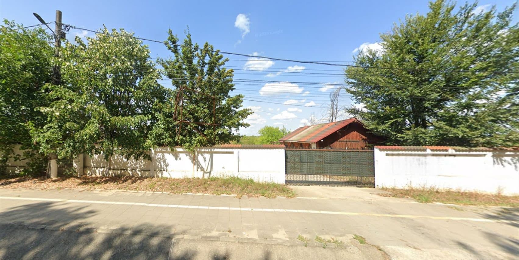 MEGA OCAZIE SE VINDE TEREN 5000 MP VLADICEASCA CU DESCHIDERE LA PADURE SI DJ101B, 40 ML. — Vladiceasca, Vladiceasca