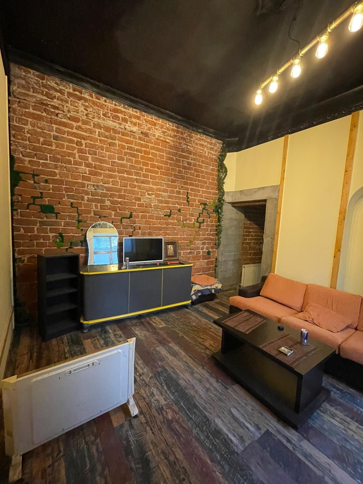 Apartament in vilă 3 camere, 120mp teren in folosinta (L18) - Nerva Traian — Nerva Traian, București