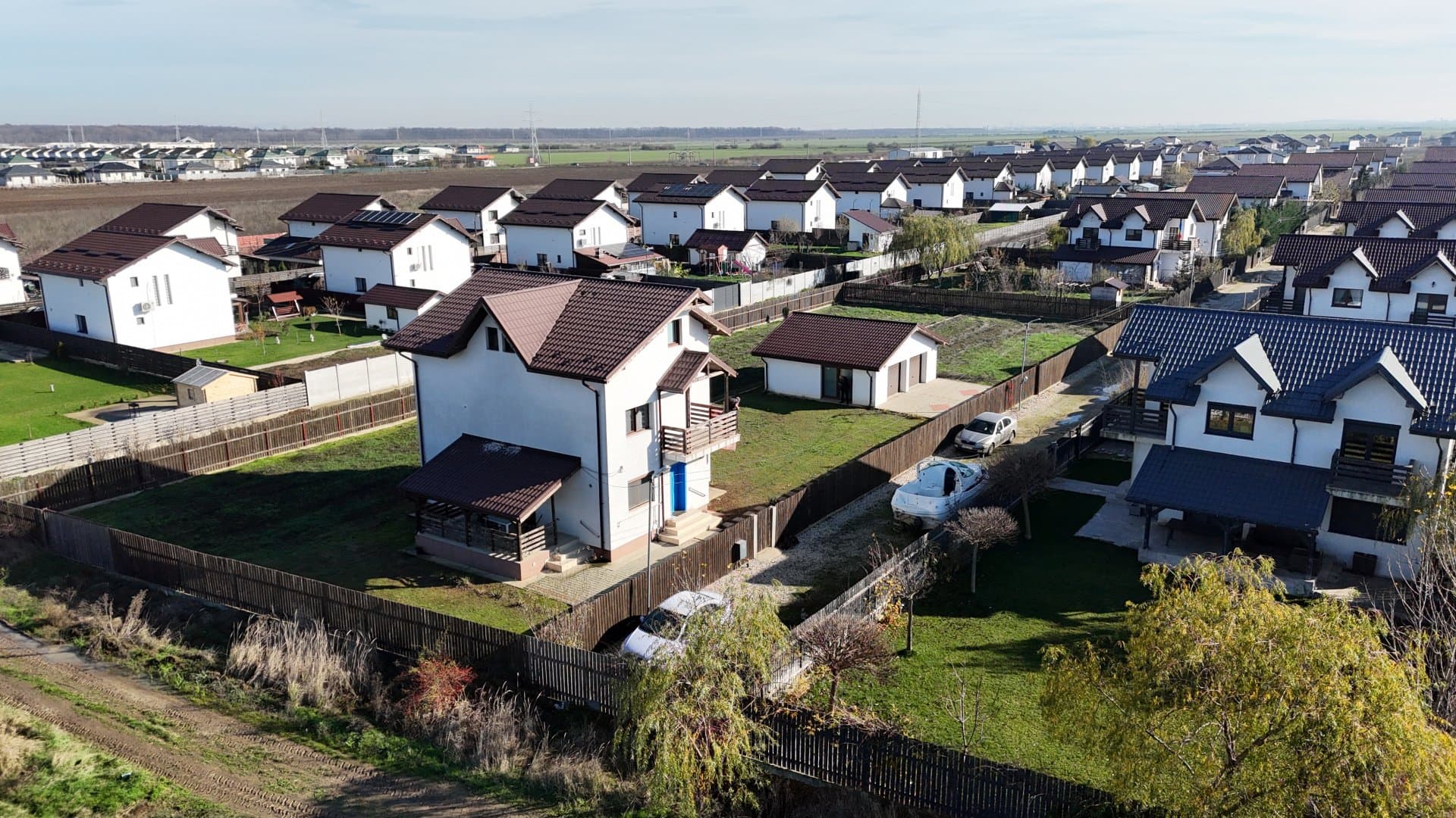 Vila vanzare Sabareni , teren 1876 mp — Sabareni, Sabareni