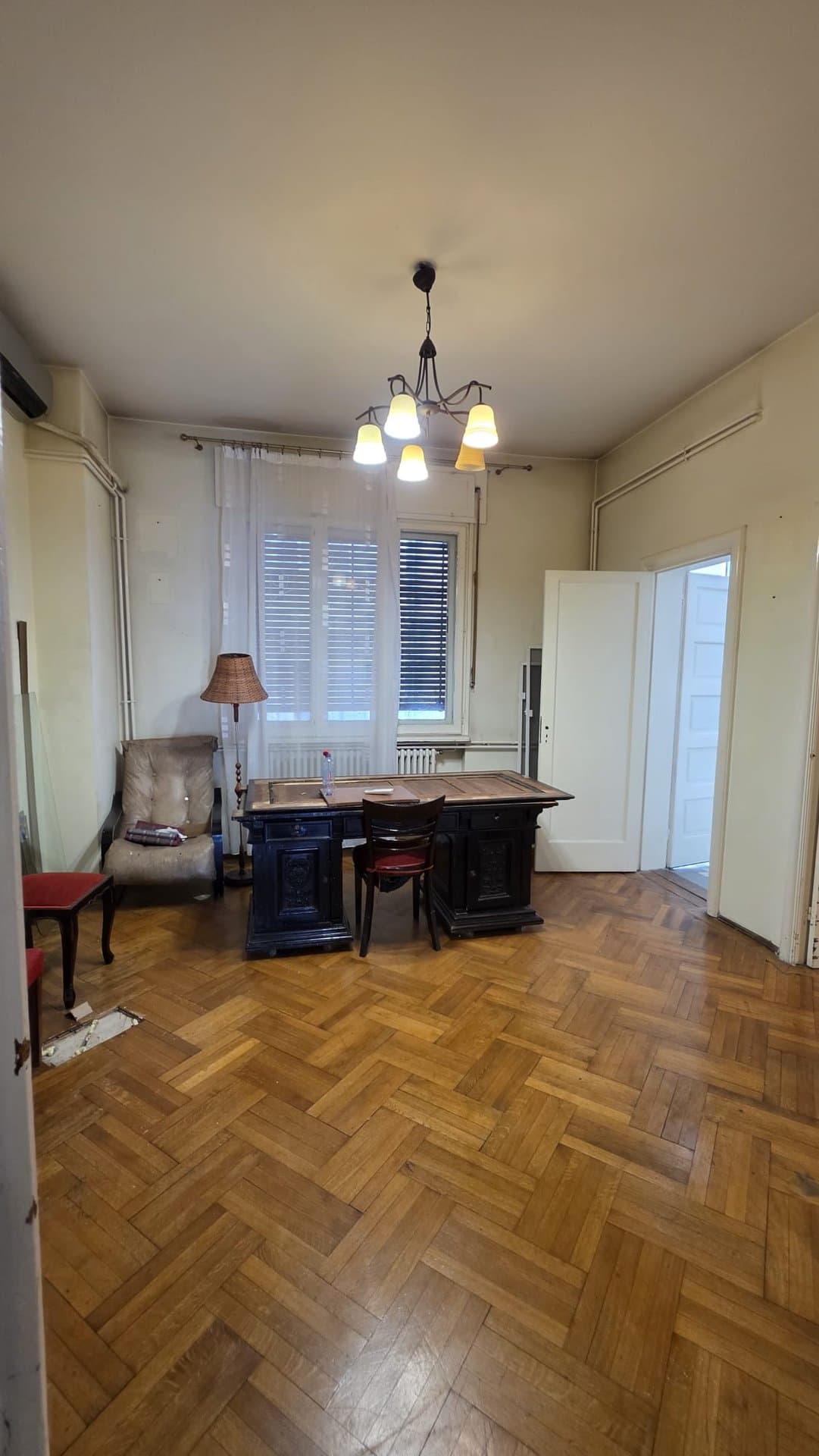 Apartament 5 camere central, 198mp, lângă Cocor — Centrul Istoric