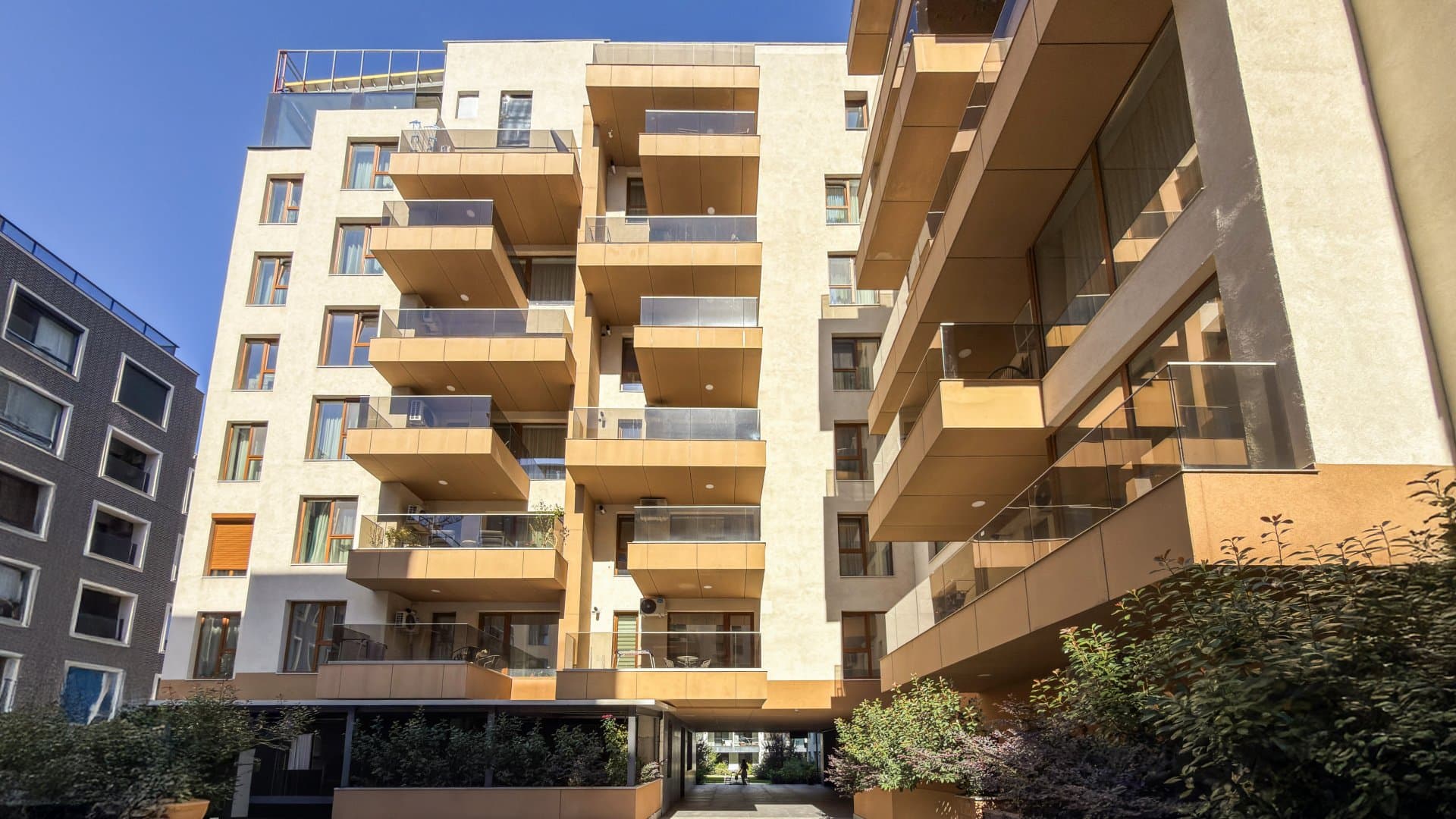 ✨ Un penthouse care îți schimbă perspectiva asupra vieții ✨ — Voluntari, Voluntari