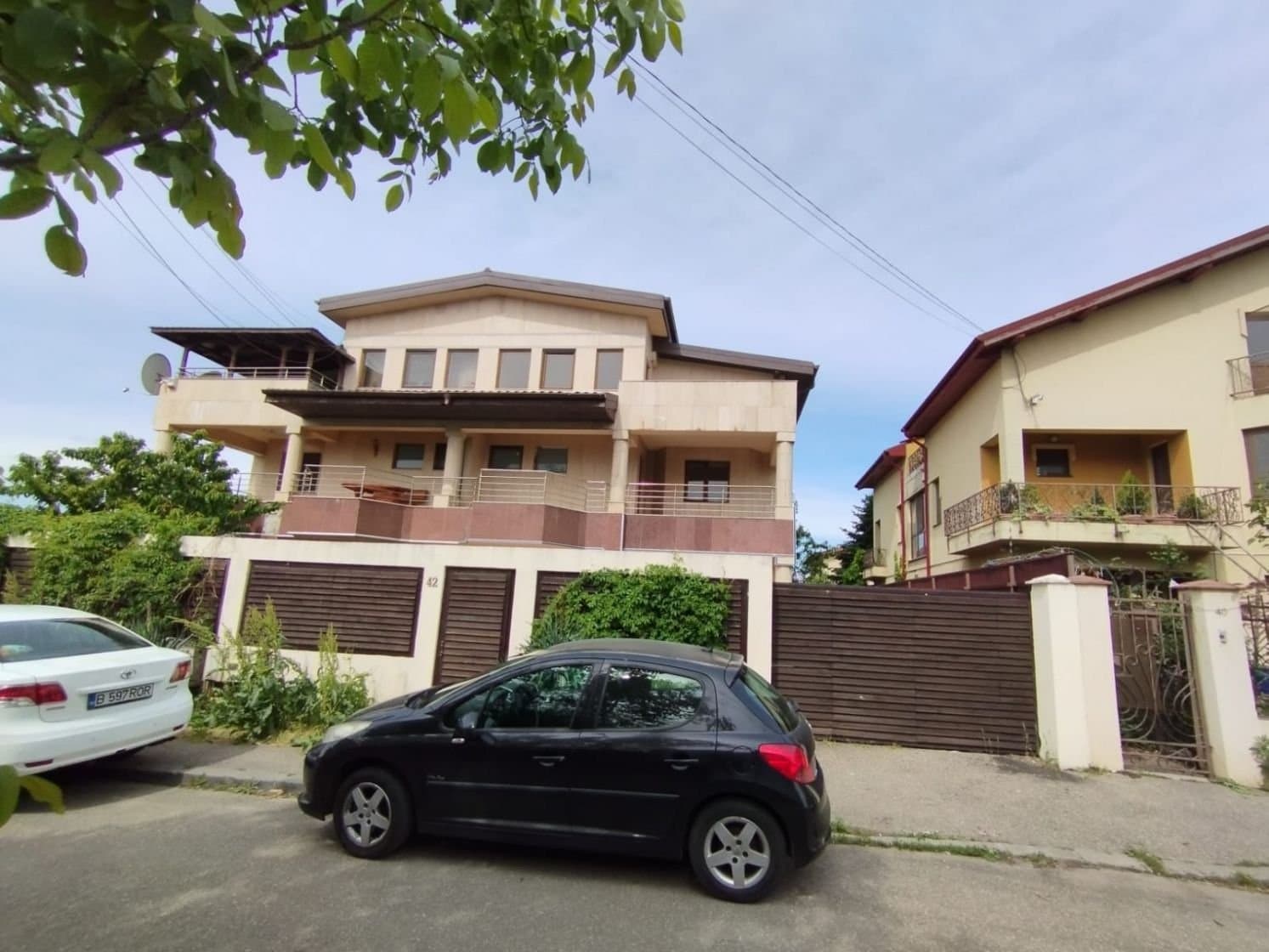 SUPER OCAZIE SE VINDE CASA IN ZONA FUNDENI — Fundeni, București