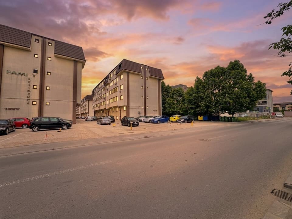 Cel mai bun pret | Apartament 2 camere | Loc de parcare inclus — Berceni, București