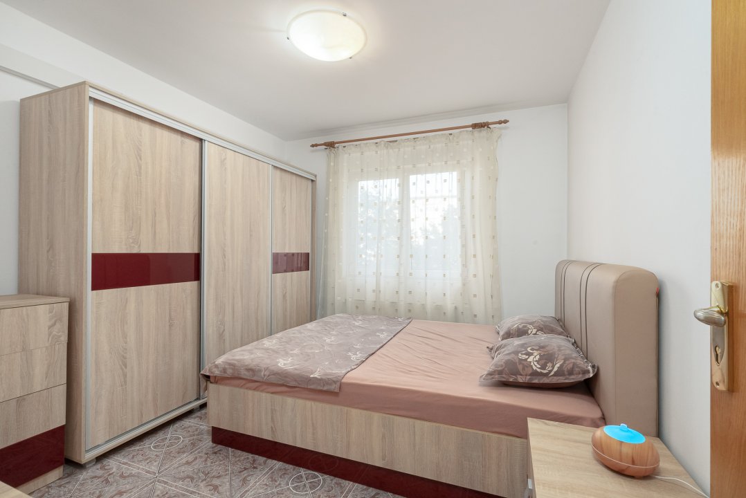 Apartament 3 camere, decomandat, Crangasi - Giulesti