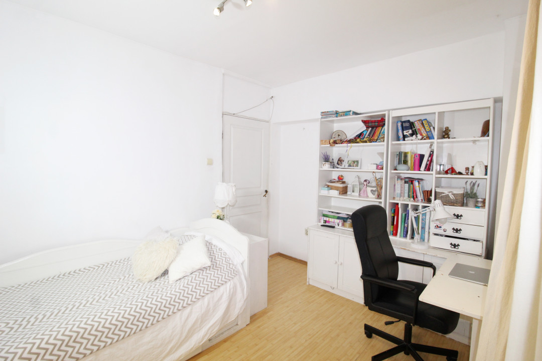 Sub ANTECONTRACT! Apartament 3 camere Piata Muncii - Calarasi