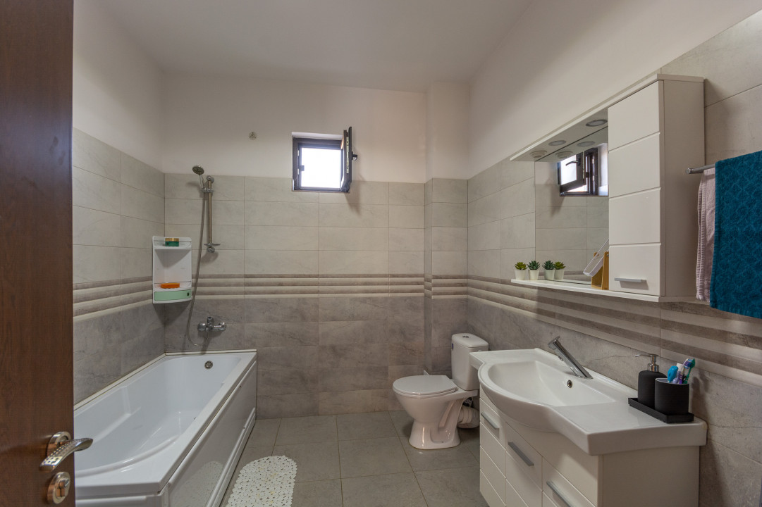 CASA CU CELE MAI FRUMOASE APUSURI DE SOARE - Pantelimon