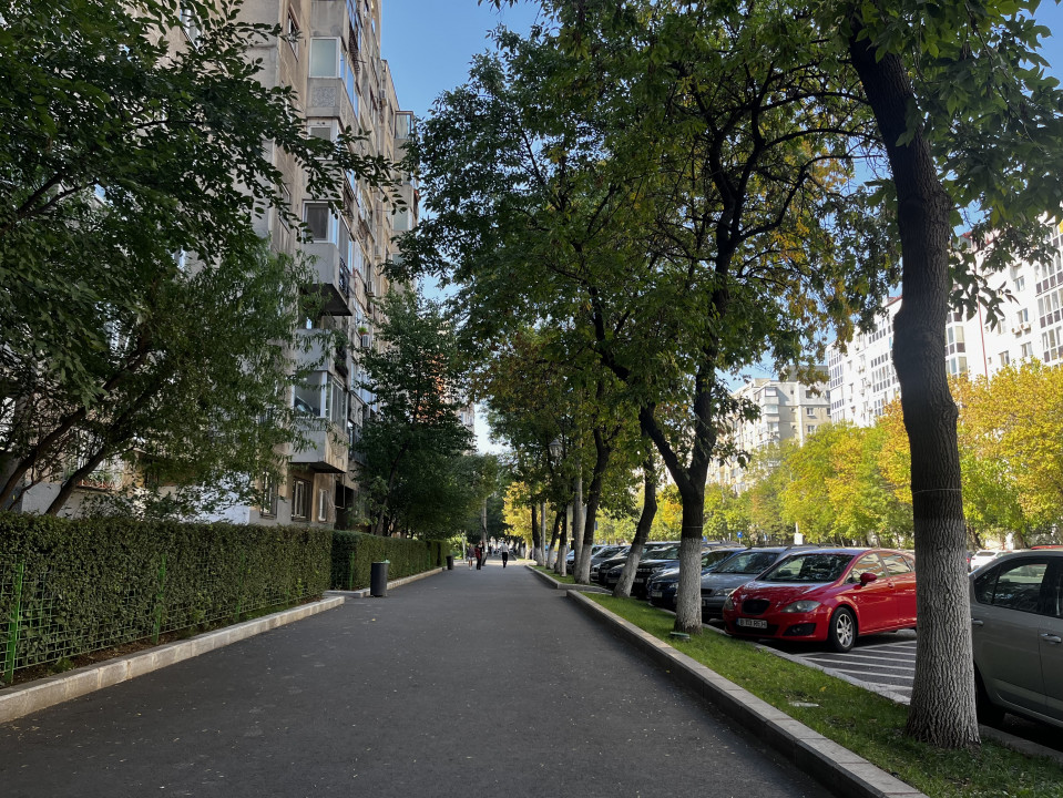 Apartament pentru familie. Metrou. Parc. Piata