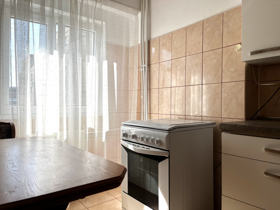 Apartament pentru familie. Metrou. Parc. Piata