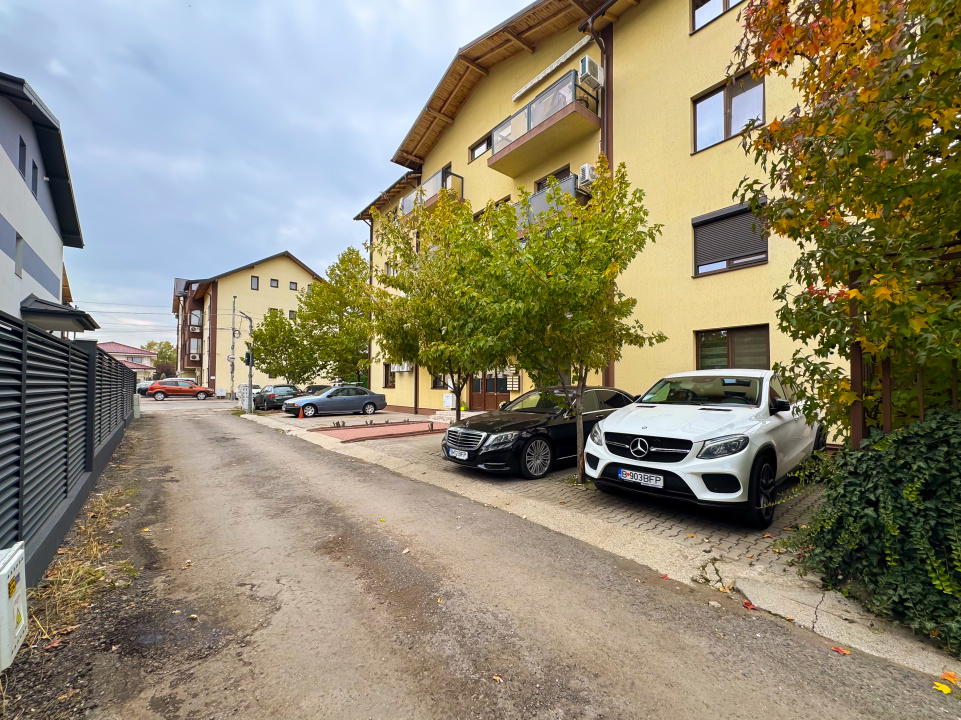 Salajan. Garsoniera mobilata, utilata si cu loc de parcare.