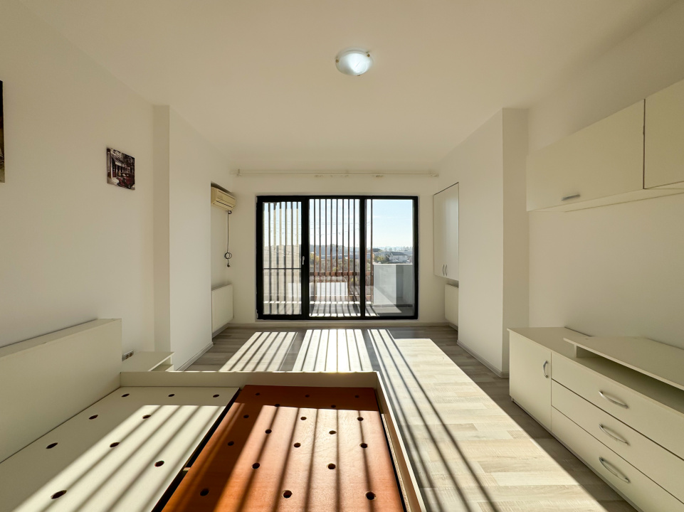 Apartament de inchiriat - suprafata generoasa