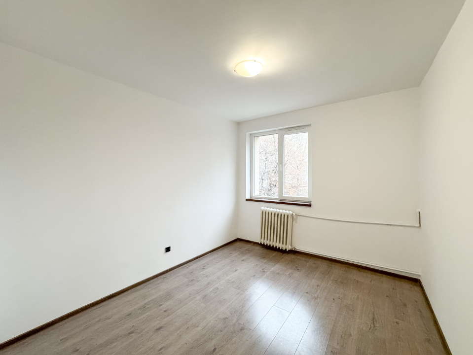 Apartament 3 camere Piata Sudului - gata de mutat