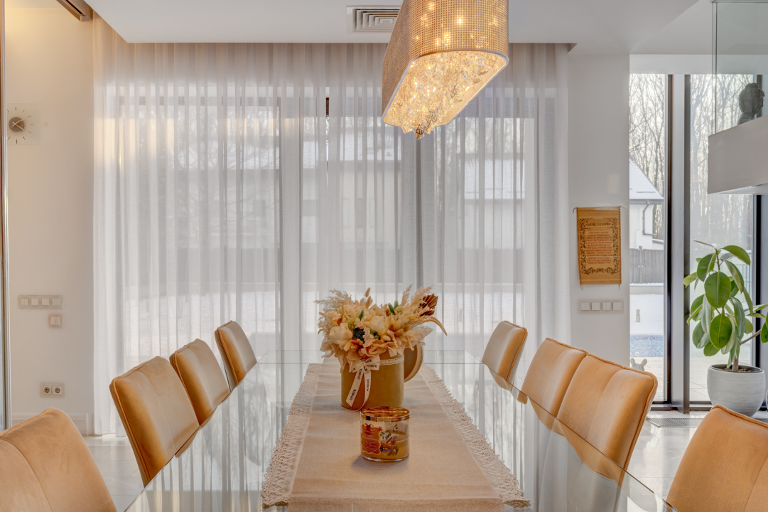 CORBEANCA - ROSE GARDEN, VILA 500 MP, LOT 1100 MP, LA CHEIE!