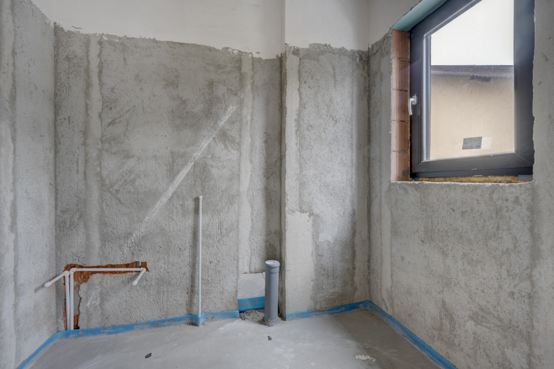 Duplex  - curte - 4 bai - 3 dormitoare -  metrou Păcii 