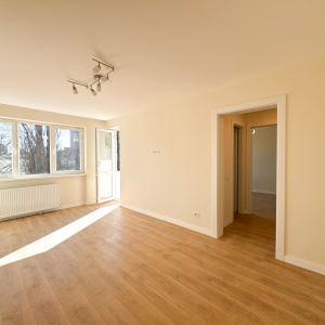 Apartament Premium, Complet Renovat | 1 Minut Metrou Favorit | 0% Comision 