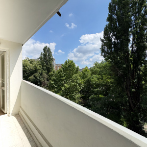 Apartament Premium, Complet Renovat | 1 Minut Metrou Favorit | 0% Comision 
