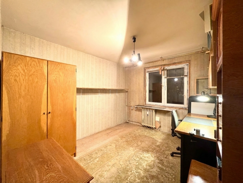 Apartament 3 camere Pantelimon Piata Delfinului