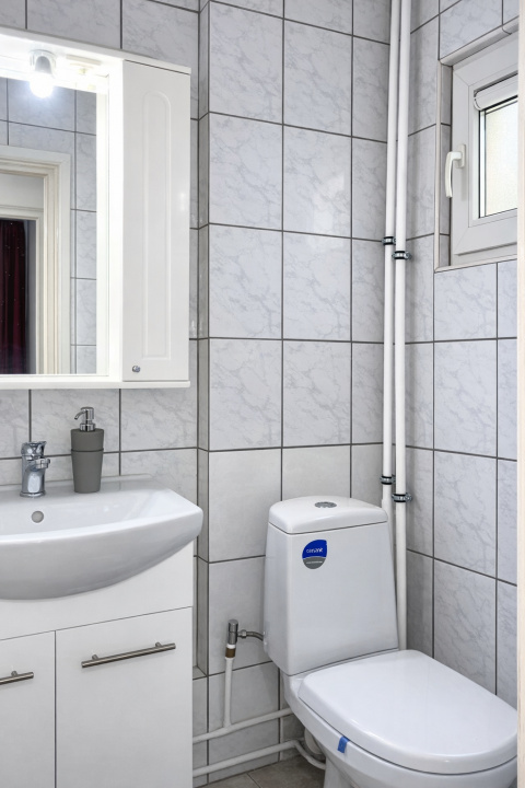 3 camere cu centrala proprie si loc de parcare 