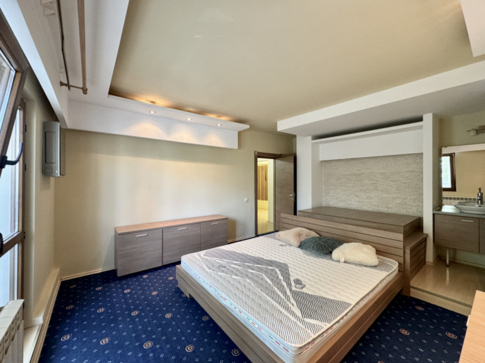 Apartament mare si spatios - Unirii - Anastasie Panu - Centrala proprie!