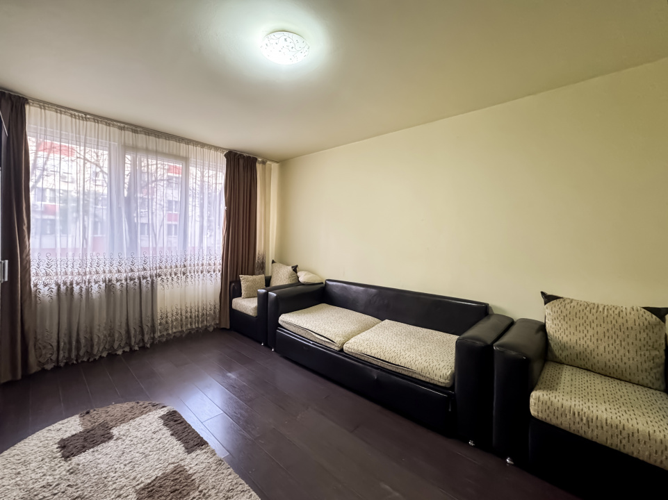 Soseaua Giurgiului- Drumul Gazarului. Garsoniera decomandata.