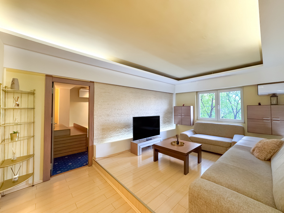 Apartament mare si spatios - Unirii - Anastasie Panu - Centrala proprie!