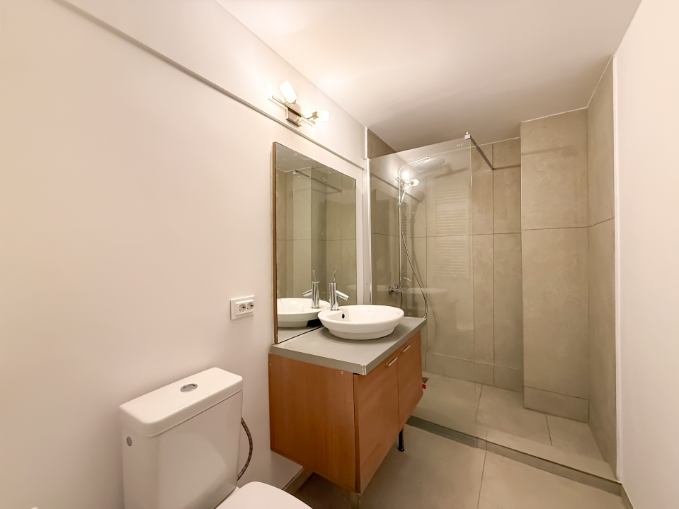 Apartament mare si spatios - Unirii - Anastasie Panu - Centrala proprie!