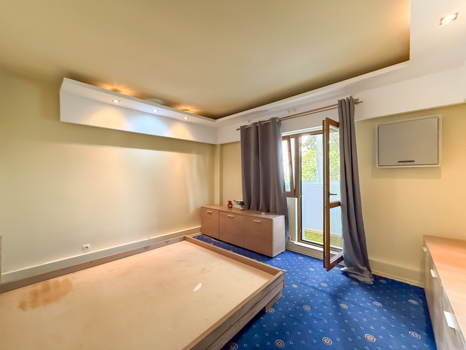 Apartament mare si spatios - Unirii - Anastasie Panu - Centrala proprie!