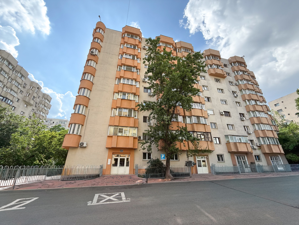Apartament mare si spatios - Unirii - Anastasie Panu - Centrala proprie!